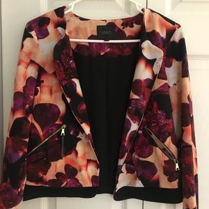 Lots of clothing items sizes small and medium!